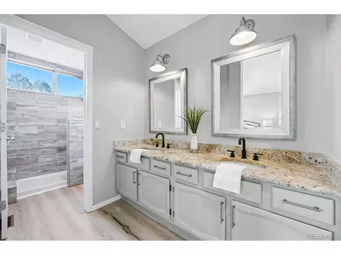 2192 E Phillips Ln, Centennial, CO 80122 photo 19