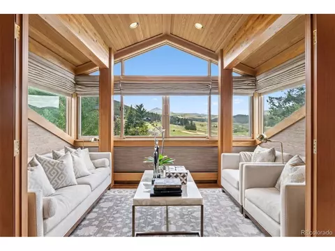 Living - 204 Clover Ln, Dillon, CO 80435 photo 8 of 11