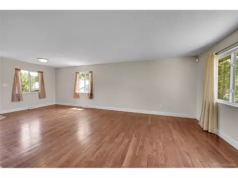 610 2nd St, Bennett, CO 80102 photo 9
