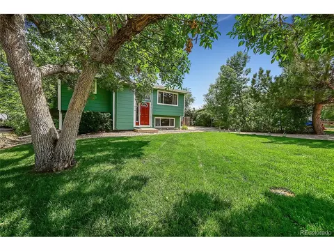 610 2nd St, Bennett, CO 80102 photo 2
