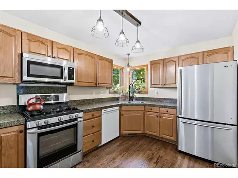 513 S 9th St, Berthoud, CO 80513 photo 6