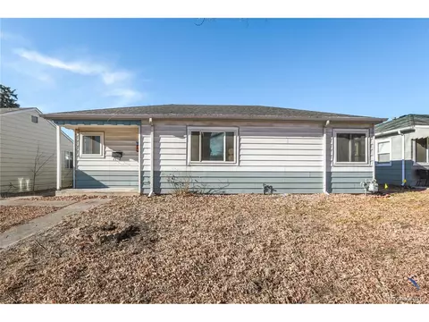 1617 Jamaica St, Aurora, CO 80010