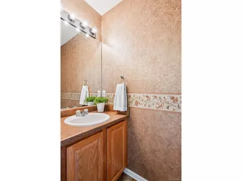 19342 E 58th Pl, Aurora, CO 80019 photo 17