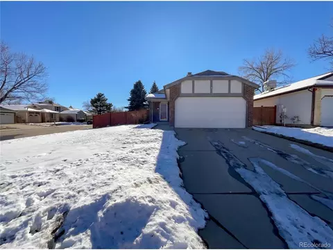 13102 W Cross Pl, Littleton, CO 80127