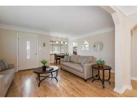 2825 Grape St, Denver, CO 80207 photo 5