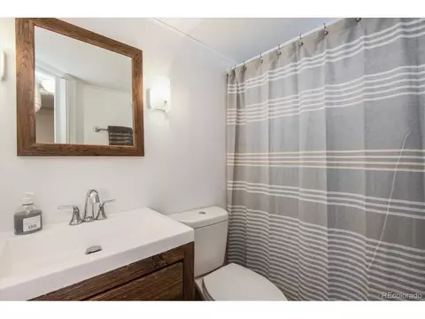 2825 Grape St, Denver, CO 80207 photo 19