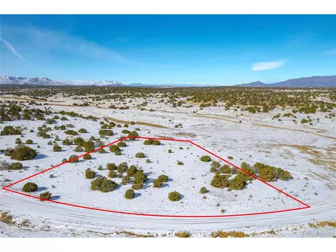 683 La Deora Blvd, Walsenburg, CO 81089 photo 2