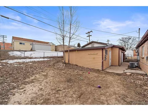 2320 Eppinger Blvd, Thornton, CO 80229 photo 14