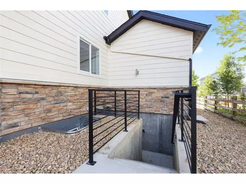 24386 E 5th Pl, Aurora, CO 80018 photo 16