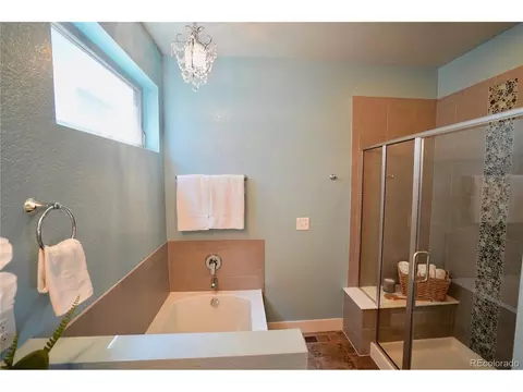 8705 E 55th Ave, Denver, CO 80238 photo 10