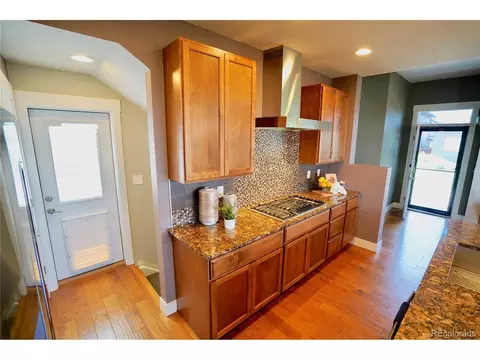 8705 E 55th Ave, Denver, CO 80238 photo 3