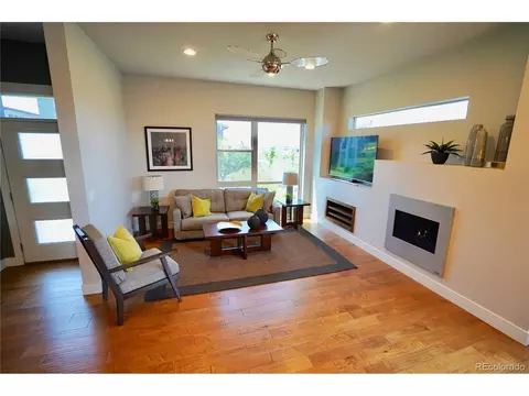 8705 E 55th Ave, Denver, CO 80238 photo 5