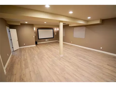 8705 E 55th Ave, Denver, CO 80238 photo 16