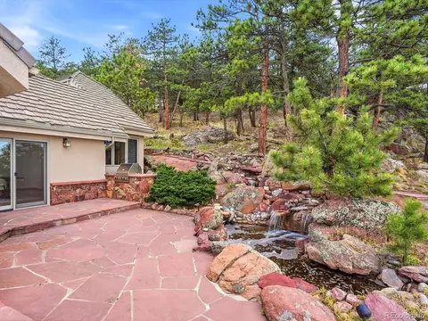 Exterior - 952 Rembrandt Rd, Boulder, CO 80302 photo 8 of 10