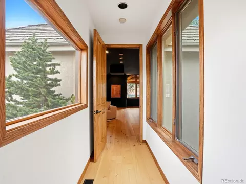 Entry Way - 952 Rembrandt Rd, Boulder, CO 80302 photo 6 of 6