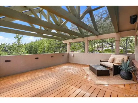 Exterior - 952 Rembrandt Rd, Boulder, CO 80302 photo 4 of 10