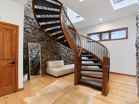 Entry Way - 952 Rembrandt Rd, Boulder, CO 80302 photo 4 of 6