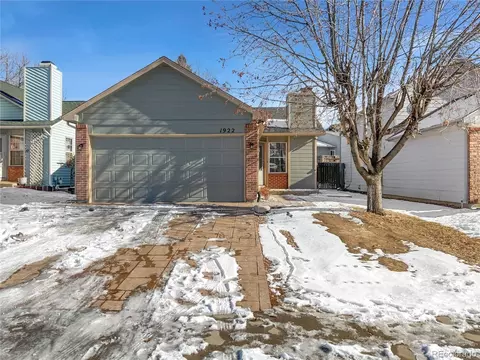 1922 Mount Sneffels St, Longmont, CO 80504