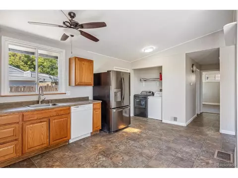 141 Bronco Rd, Denver, CO 80221 photo 5