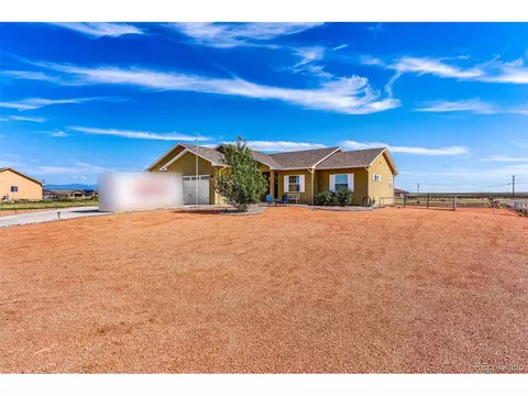 1836 N Bear Gulch Ln, Pueblo West, CO 81007