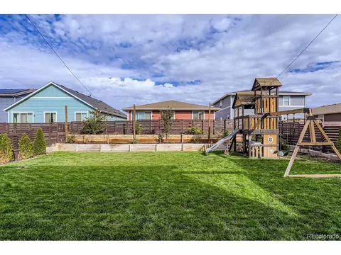 Exterior - 26819 E Cedar Ave, Aurora, CO 80018 photo 4 of 8