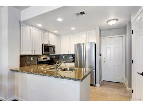 Undisclosed, Aurora, CO 80016 photo 13