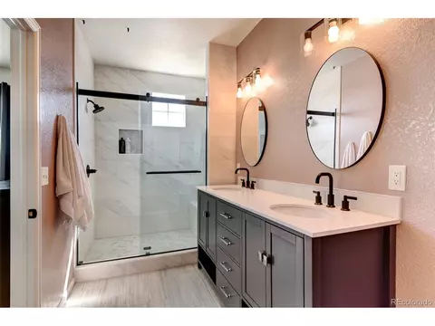 Undisclosed, Aurora, CO 80016