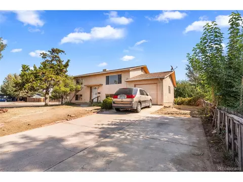 2602 Ridgewood Ln, Pueblo, CO 81005