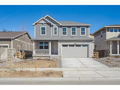 24749 E 39th Ave, Aurora, CO 80019