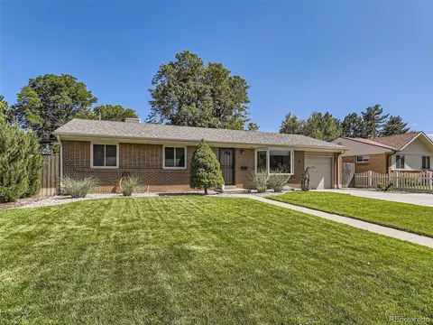 878 S Grape St, Denver, CO 80246