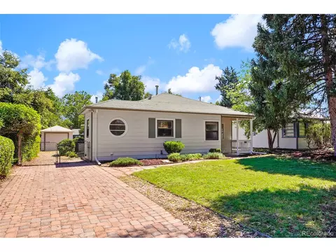 1250 Roslyn St, Denver, CO 80220