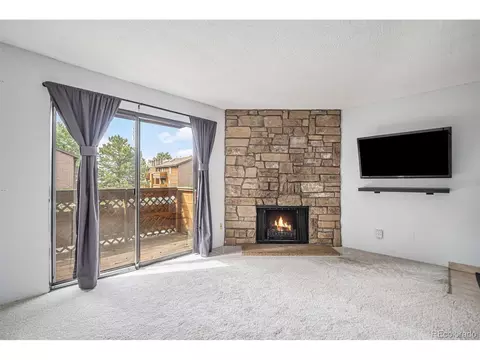 341 Wright St #208, Lakewood, CO 80228 photo 4