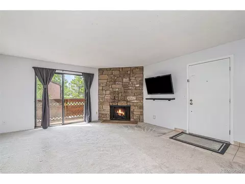 341 Wright St #208, Lakewood, CO 80228 photo 2
