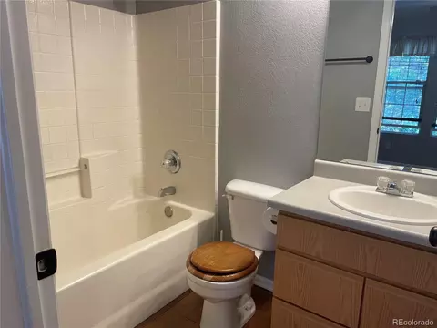 5018 E 100th Ct, Thornton, CO 80229 photo 9