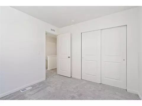 22113 E 38th Pl, Aurora, CO 80019 photo 17