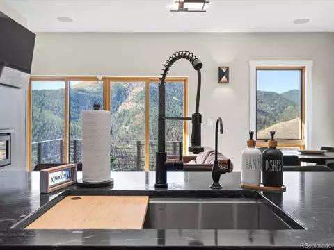 Kitchen - 718 Emerson Gulch Rd, Boulder, CO 80302 photo 6 of 9