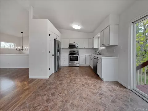 306 Hawthorn St, Frederick, CO 80530 photo 2