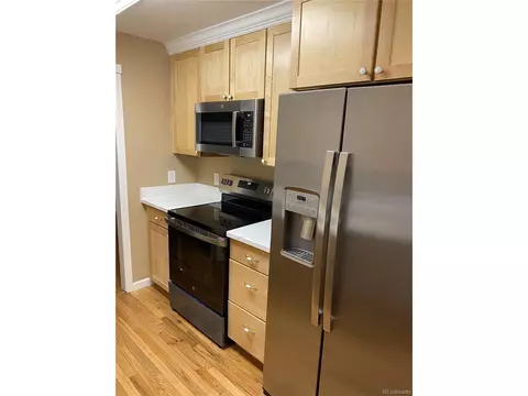 11623 E 6th Pl, Aurora, CO 80010 photo 3