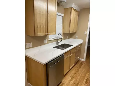 11623 E 6th Pl, Aurora, CO 80010 photo 5