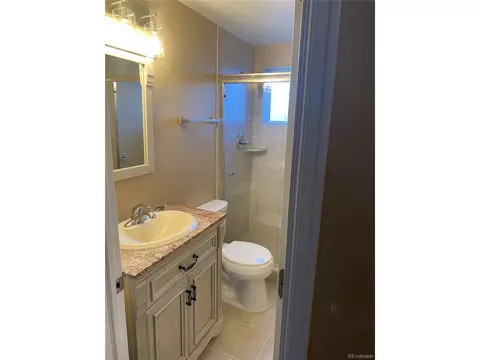 11623 E 6th Pl, Aurora, CO 80010 photo 9