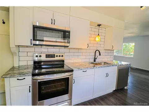 2561 E 93rd Pl, Thornton, CO 80229 photo 4