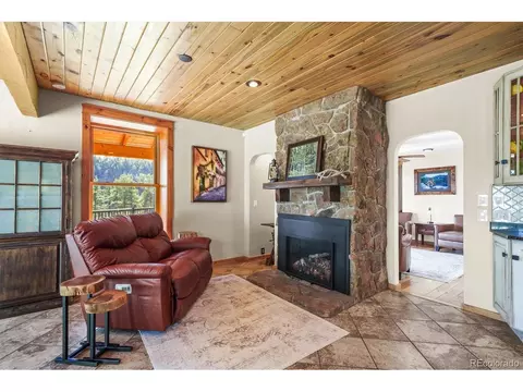 Living - 3665 Colard Ln, Lyons, CO 80540 photo 2 of 5