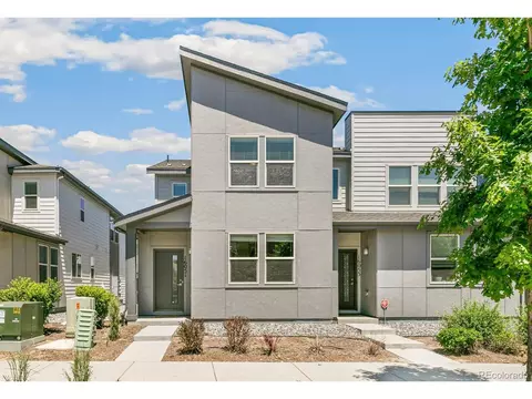 16051 E Warner Pl, Denver, CO 80239 photo 24