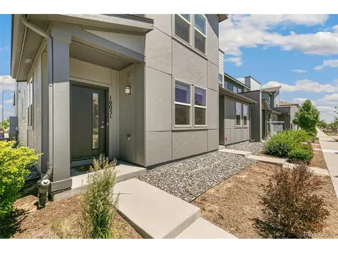 16051 E Warner Pl, Denver, CO 80239 photo 23