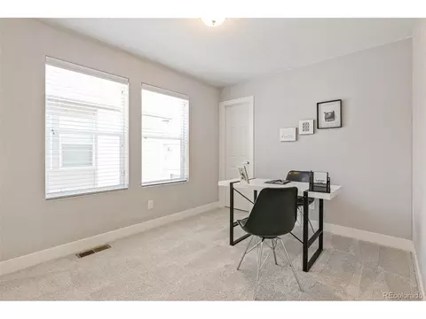 16051 E Warner Pl, Denver, CO 80239 photo 15