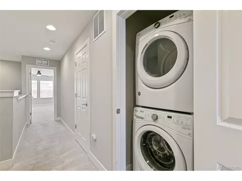 16051 E Warner Pl, Denver, CO 80239 photo 21