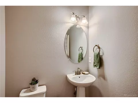 16020 E 47th, Denver, CO 80239 photo 11