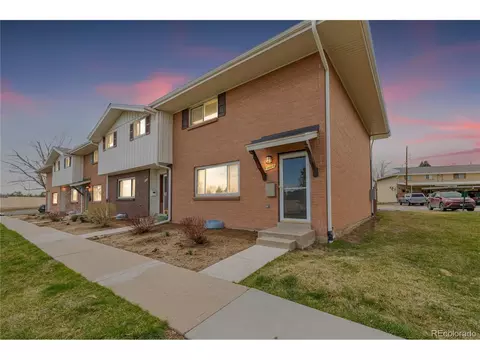 9009 E Oxford Dr, Denver, CO 80237