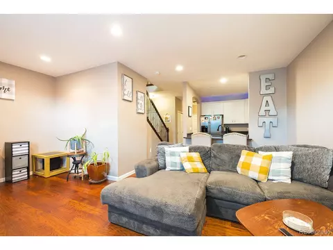 818 S Kalispell Cir #102, Aurora, CO 80017