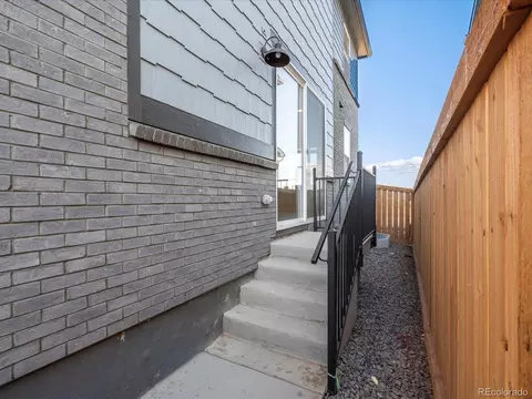 235 E 4th St, Berthoud, CO 80513 photo 33
